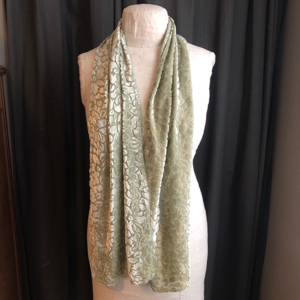 Soft and sensual sage green burnout velvet handmade scarf OOAK 11” x 62” - Picture 2 of 6